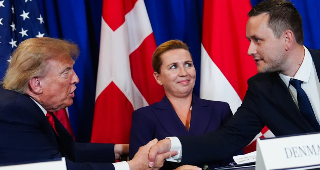 ABD Başkanı Trump Grönland Askeri Varlık Anlaşmasını Mülkiyet Devri Olmadan İmzaladı